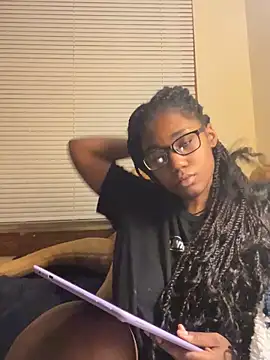 Snapshot of Ebonythroat777 chatting on 02/07/26, 07:16 Ebonythroat777 online show from 02/07/26, 07:16