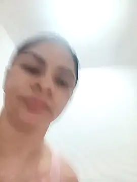 luna pinky online show from 03/11/26, 02:33