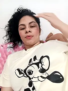 luna pinky online show from 02/02/26, 07:13