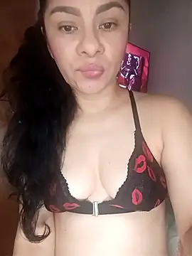 luna pinky online show from 03/28/26, 03:57