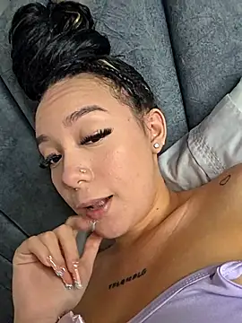 alaia princess online show from 03/20/26, 11:39