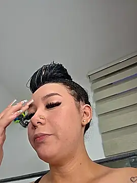 alaia princess online show from 03/28/26, 11:06