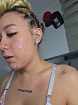 alaia princess online show from 05/21/26, 11:24