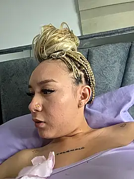 alaia princess online show from 03/30/26, 12:12