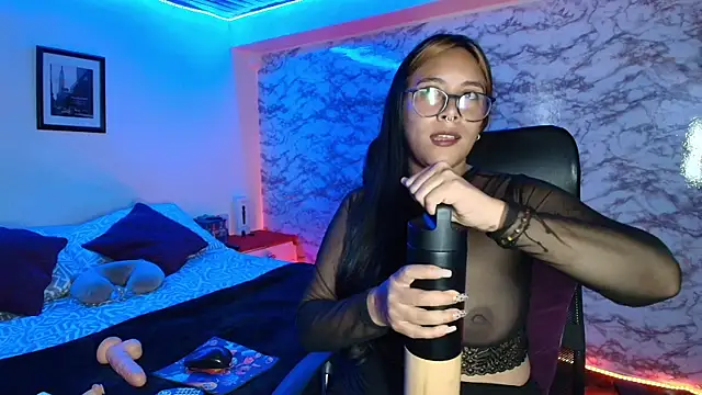 Snapshot of Camila_IRoose chatting on 02/06/26, 09:44 Camila IRoose online show from 02/06/26, 09:44