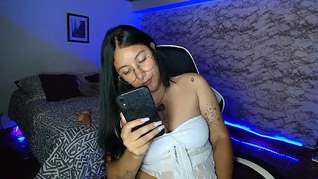 Camila IRoose online show from 03/07/26, 09:20