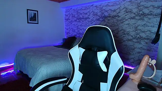 Camila IRoose online show from 03/20/26, 11:06