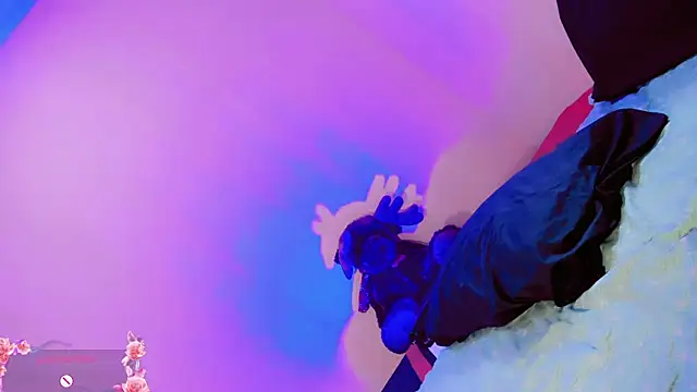 Snapshot of zoe_rous2 chatting on 02/22/26, 05:25 zoe rous2 online show from 02/22/26, 05:25