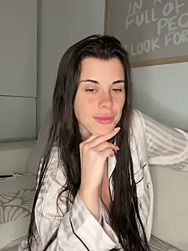 houseofnova online show from 02/25/26, 08:41