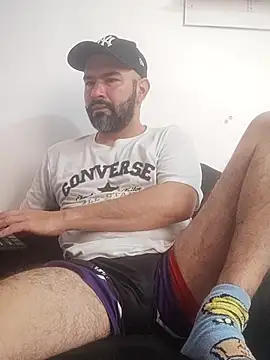 hairyandbigmann online show from 02/02/26, 03:22