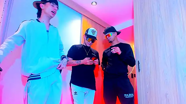 TheBatMansion online show from 02/03/26, 02:53