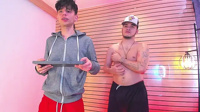 TheBatMansion online show from 03/25/26, 03:11