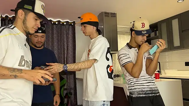 TheBatMansion online show from 02/18/26, 09:55