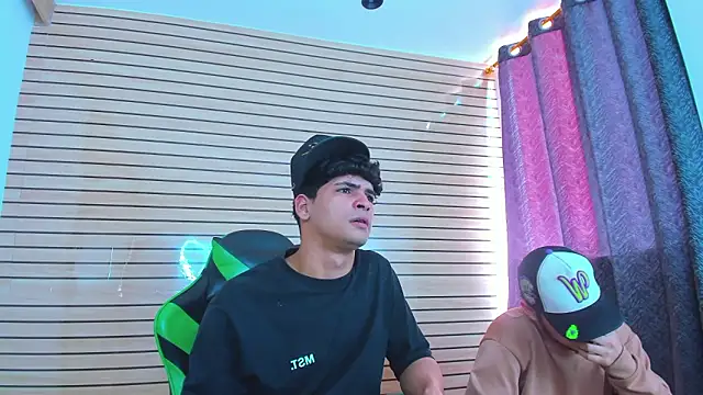 TheBatMansion online show from 03/29/26, 03:46