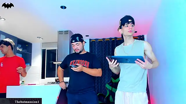 TheBatMansion online show from 02/26/26, 01:16