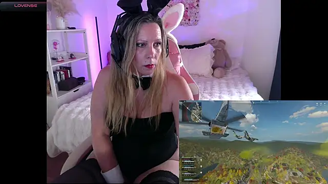 ArchangelTheFrancaise online show from 04/18/26, 05:04