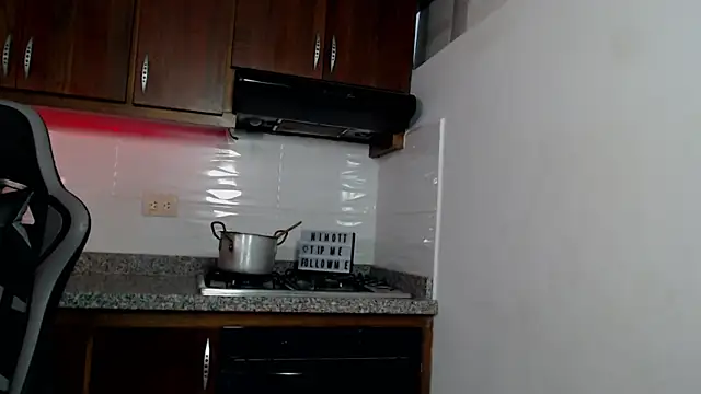 Scarlet vibe07 online show from 02/27/26, 07:14