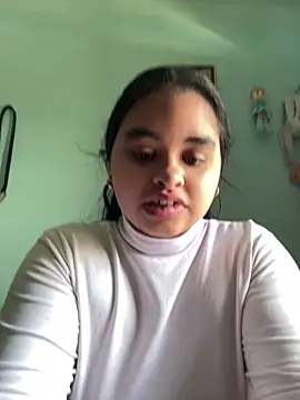 Aloyenita online show from 03/29/26, 11:01