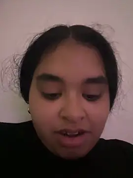 Aloyenita online show from 03/18/26, 07:04