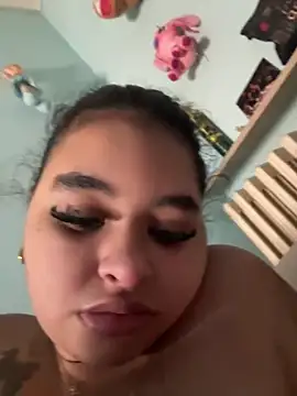 Aloyenita online show from 02/06/26, 12:34