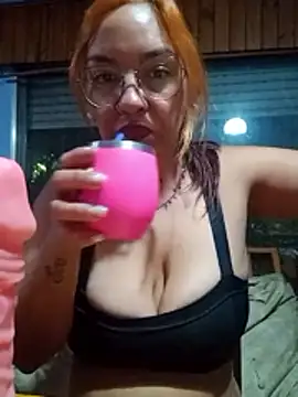 Snapshot of kuramaqueen chatting on 03/31/26, 05:53 kuramaqueen online show from 03/31/26, 05:53