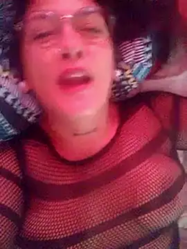 kuramaqueen online show from 02/17/26, 03:48