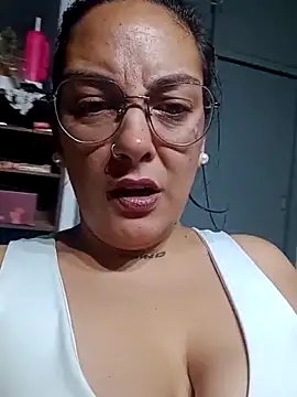 kuramaqueen online show from 02/20/26, 06:26