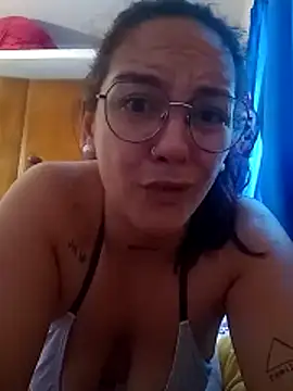 kuramaqueen online show from 02/05/26, 10:22