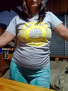 Snapshot of kuramaqueen chatting on 04/11/26, 02:30 kuramaqueen online show from 04/11/26, 02:30