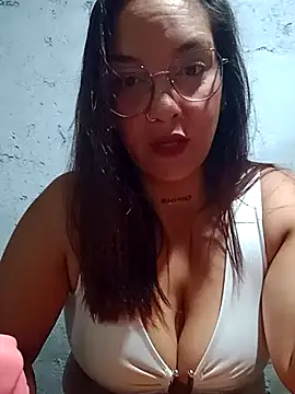 Snapshot of kuramaqueen chatting on 03/05/26, 02:41 kuramaqueen online show from 03/05/26, 02:41