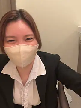  3 mNm 3  online show from 03/09/26, 11:19