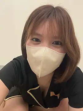 Snapshot of _3_mNm_3_ chatting on 02/21/26, 10:39 3 mNm 3 online show from 02/21/26, 10:39