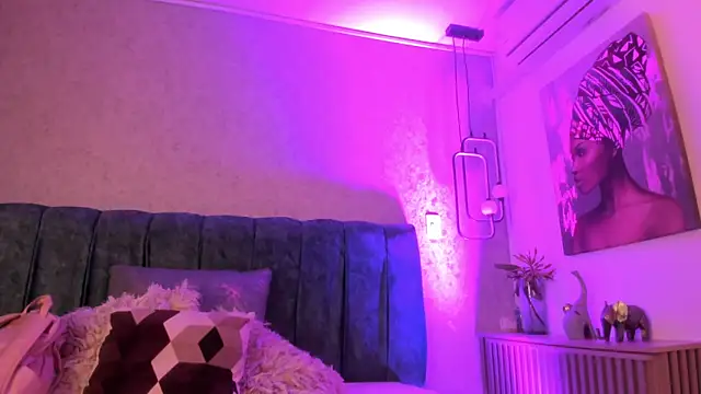 Aleera Walton online show from 03/26/26, 07:23