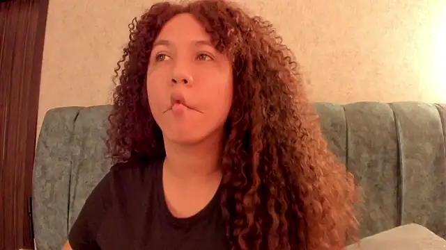 Aleera Walton online show from 04/11/26, 09:18