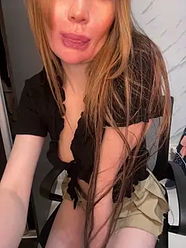 AliceeXHottie online show from 04/23/26, 12:29