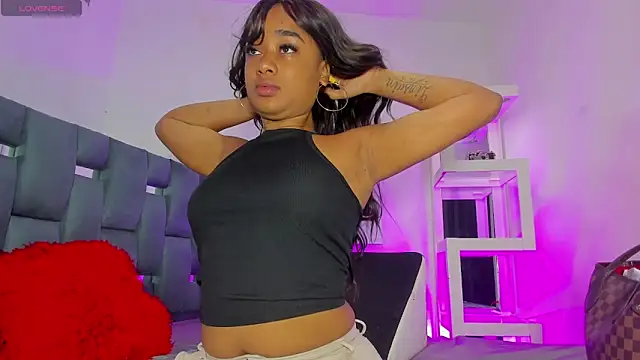 AgathaBladde online show from 03/24/26, 12:16