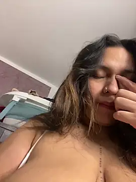 chiara andrew online show from 02/08/26, 07:39