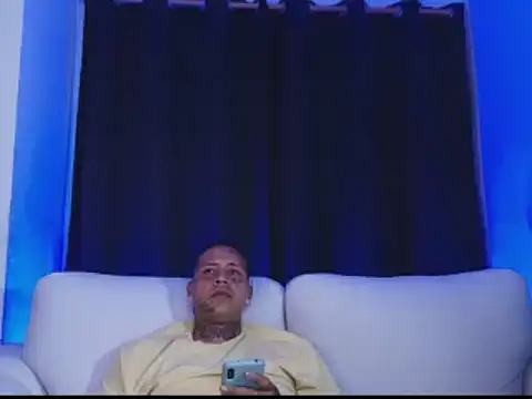 blackout9703 online show from 02/04/26, 01:00