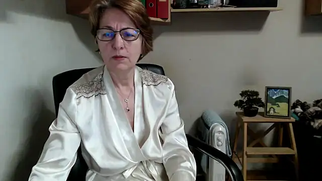 katemodel online show from 03/29/26, 07:43