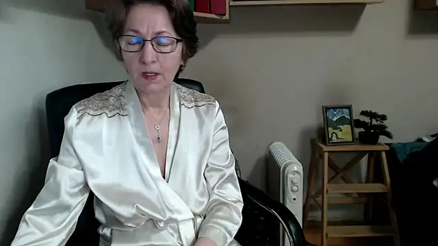 katemodel online show from 03/01/26, 06:57