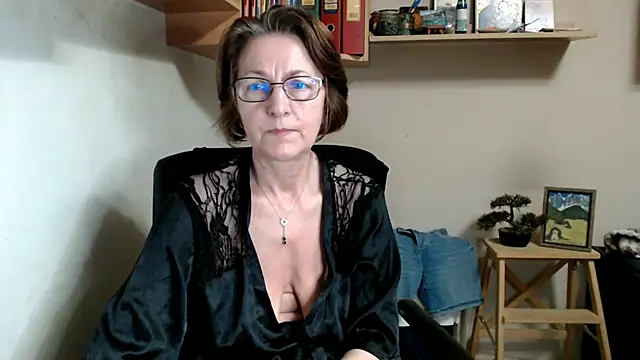 Snapshot of katemodel chatting on 07/16/26, 06:10 katemodel online show from 07/16/26, 06:10