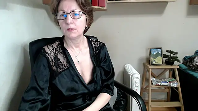 katemodel online show from 03/05/26, 08:00