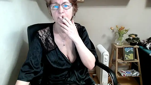 katemodel online show from 02/10/26, 07:51