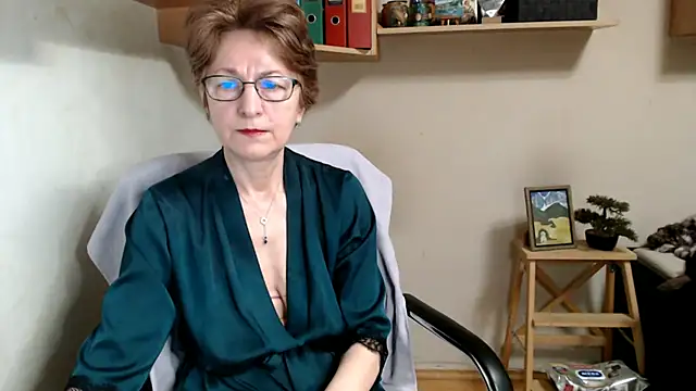 katemodel online show from 01/14/26, 07:45