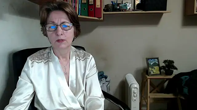 katemodel online show from 03/15/26, 07:15