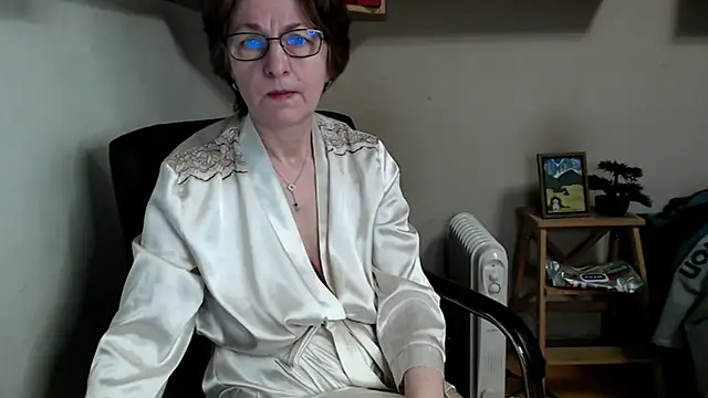 katemodel online show from 03/06/26, 07:03