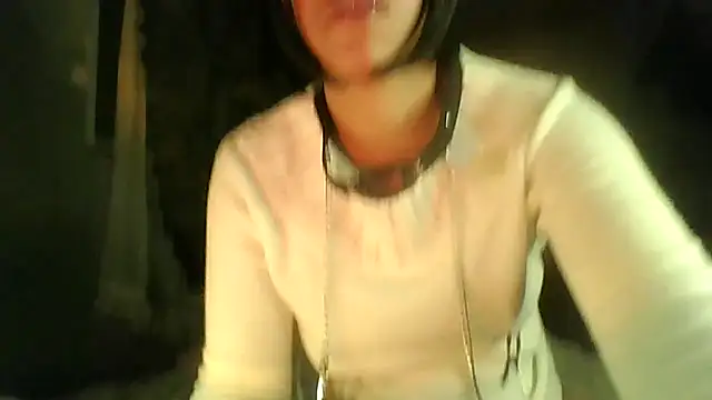 mimi miauu online show from 04/15/26, 02:50
