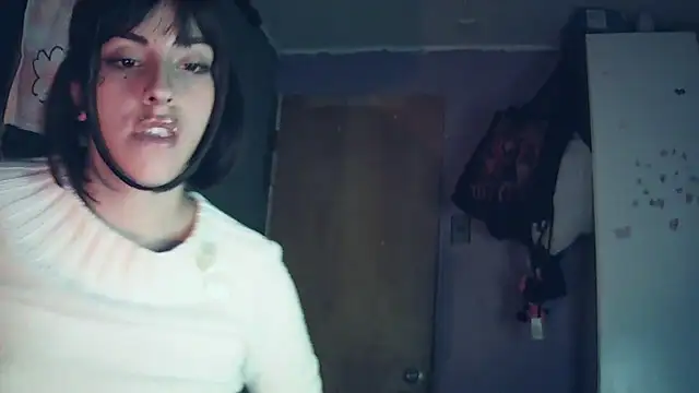 mimi miauu online show from 04/22/26, 03:24