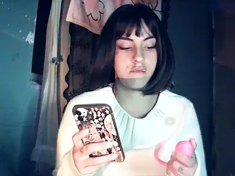 mimi miauu online show from 04/24/26, 03:08