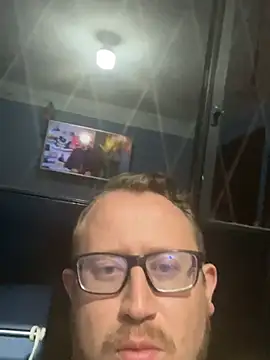 Ecuhot8976 online show from 04/22/26, 03:02